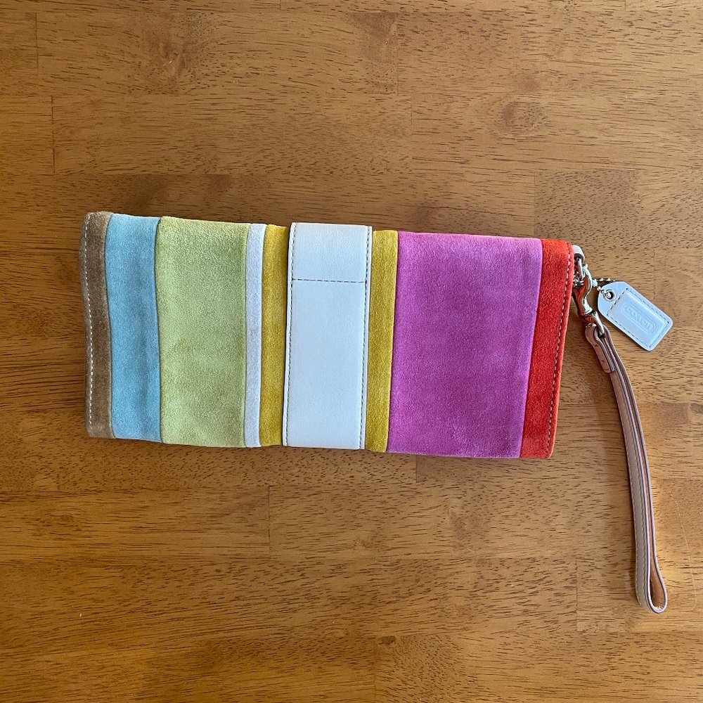 Vintage Coach rainbow suede wristlet - Picture 3 of 8